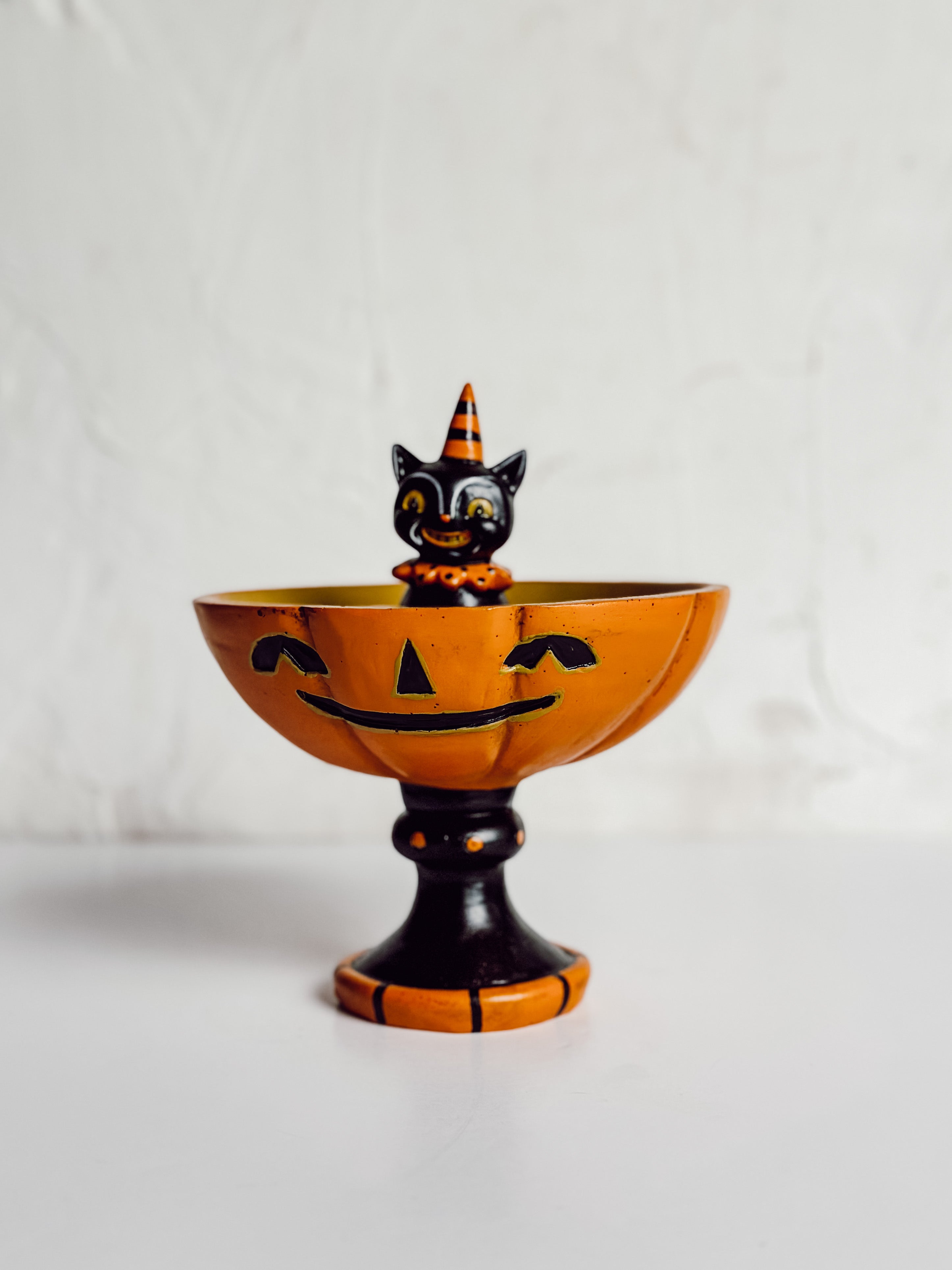 Johanna Parker Black Cat Treat Stand – Honey Brook