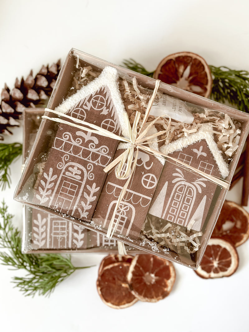 Pine Gingerbread Houses Boxed Set - Hand-Painted