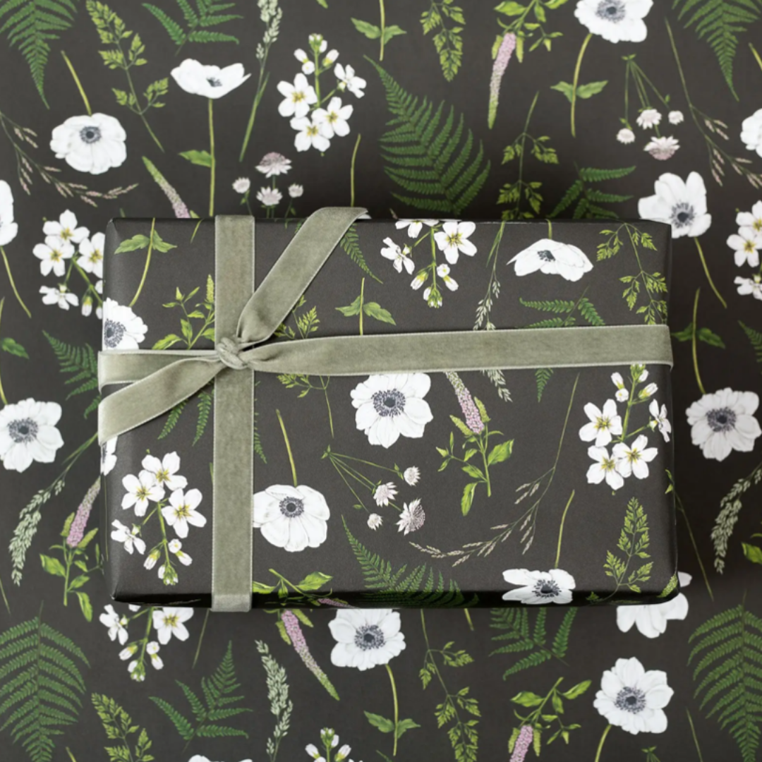 Green Series Bouquet Gift Wrapping Paper for Spring
