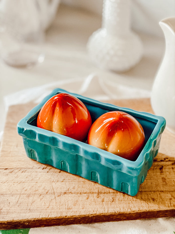 Peaches In Basket Salt & Pepper Shakers